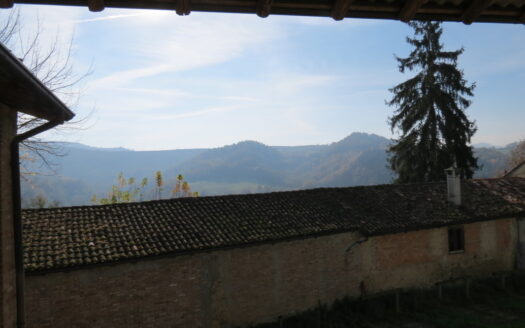 Godiasco, Grande tenuta